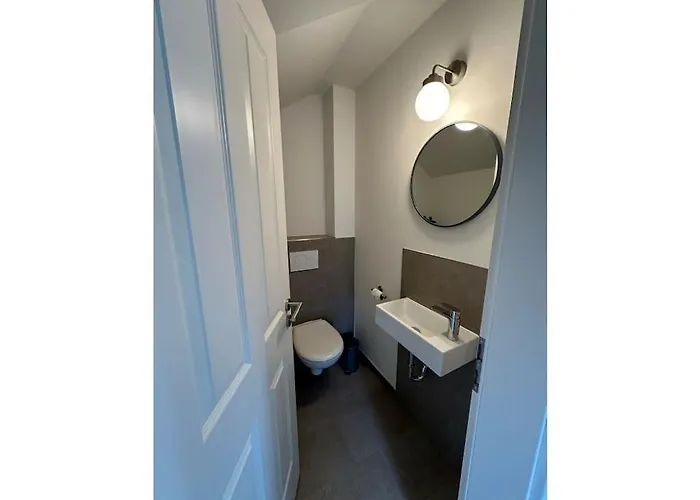 The Linnebargs, House 1 Semesterbostad *